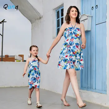 Qunq/ Летняя новая одежда для родителей и детей с воротником-стойкой и цветочным принтом в богемном стиле, милое повседневное платье, одинаковая одежда для мамы и дочки