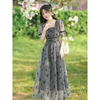 Элегантное платье для женщин 2023, летнее Новое французское платье с коротким рукавом и квадратным вырезом, кружевная талия в стиле ретро, сломанный цветок, женское длинное платье Sen